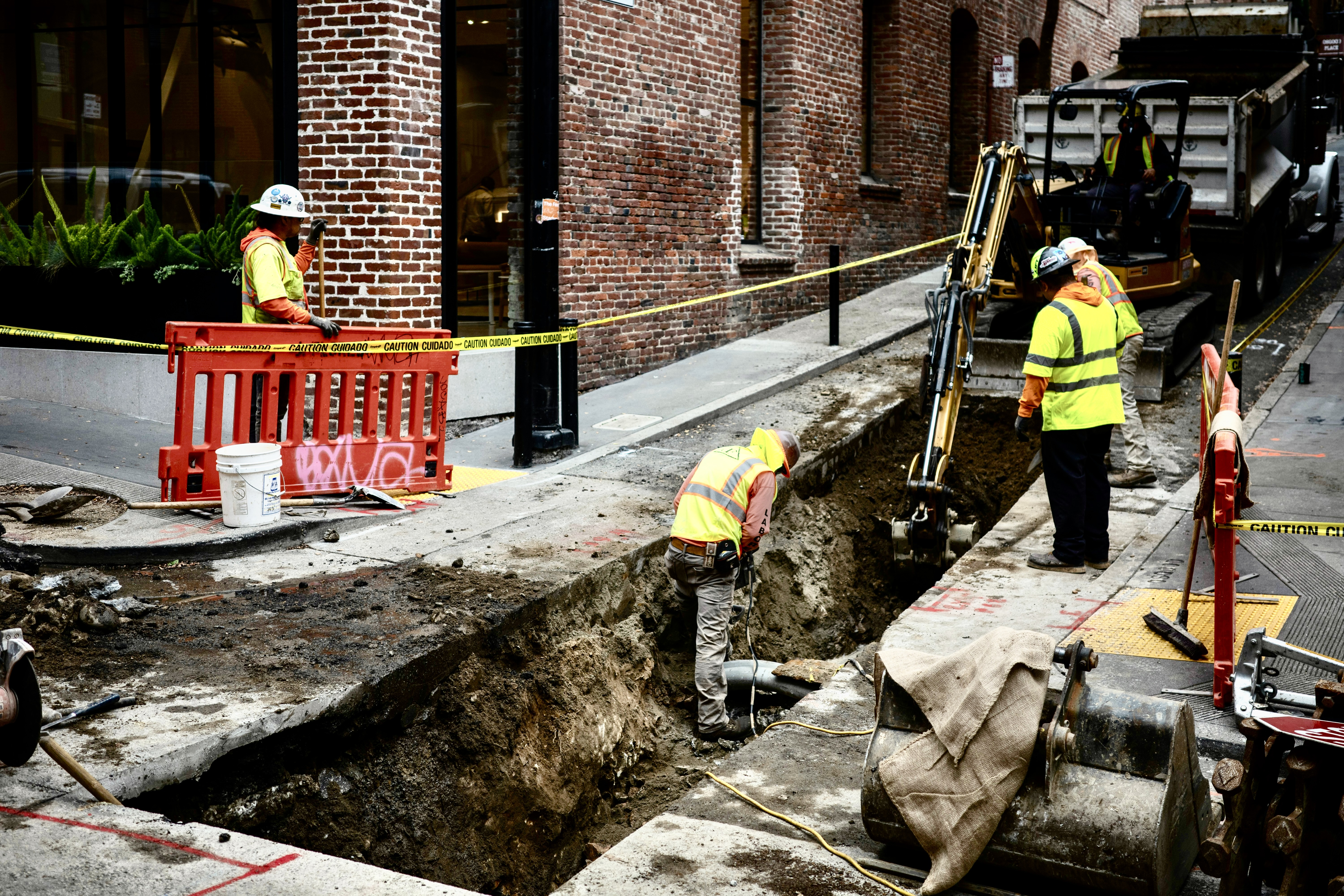 A Lopez Construction crew